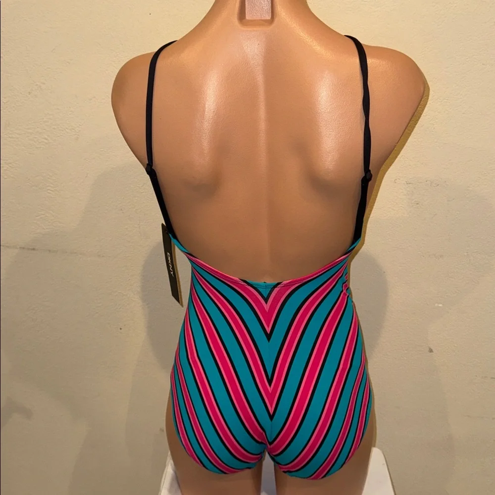 NWT DKNY ring neck one piece swimsuit size 8 - Picture 4 of 4